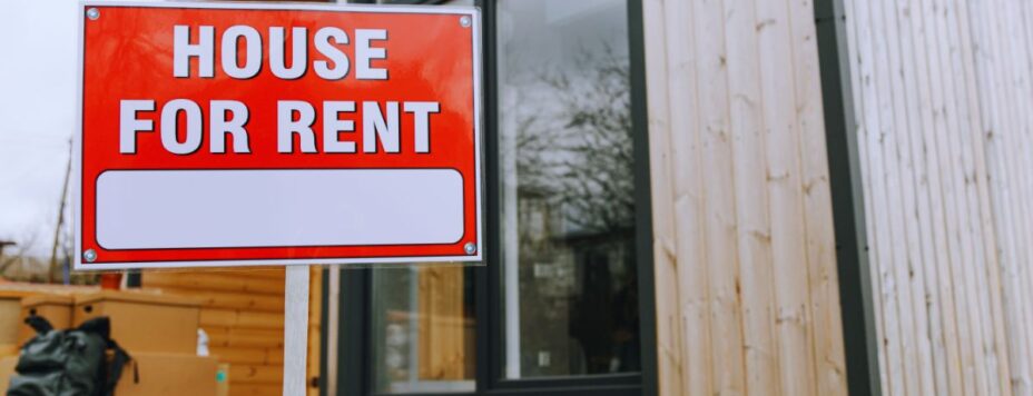 a for rent sign outside a home in the netherlands